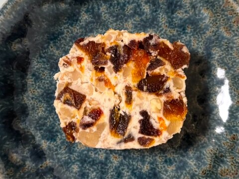 干し柿と胡桃のクリームチーズおつまみ♪